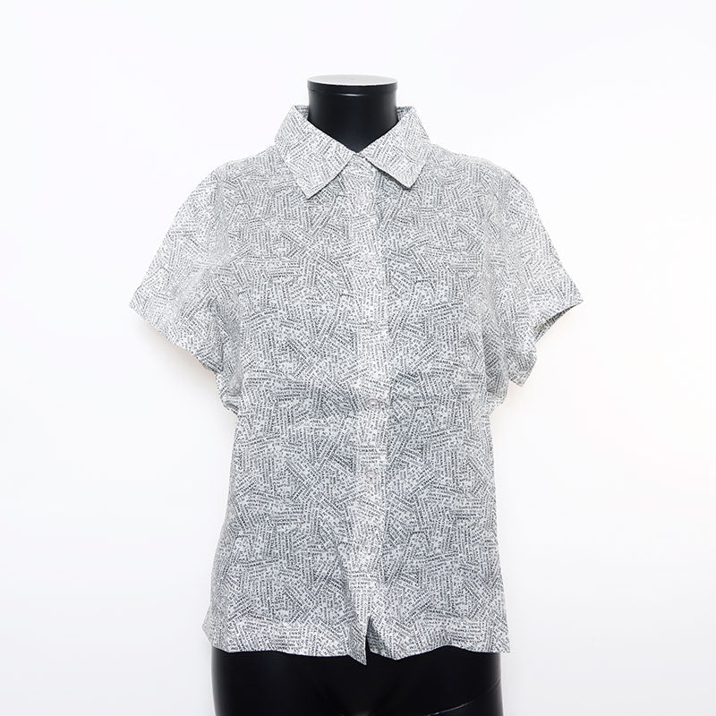 CHANEL BOUTIQUE 花柄シャツ 10 CHANEL】シャネル『総柄 半袖Tシャツ size38』P61888V47215