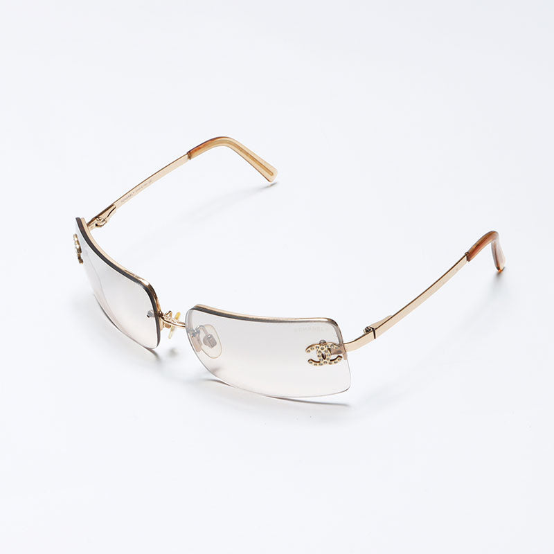 Chanel Coco Mark Rhinestone Sunglasses Gold WS11340 – NUIR VINTAGE