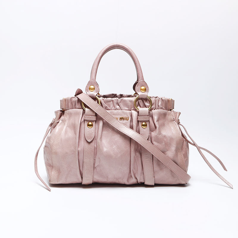 美品 ミュウミュウ miu miu バックリボン ドレスコート ミュウ ミュウ Miu Miu リボン シルバー金具 シャイン ヴィッ