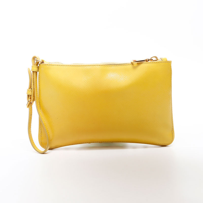 プラダ PRADA スタッズ ポーチ クラッチバッグ イエロー WS13130