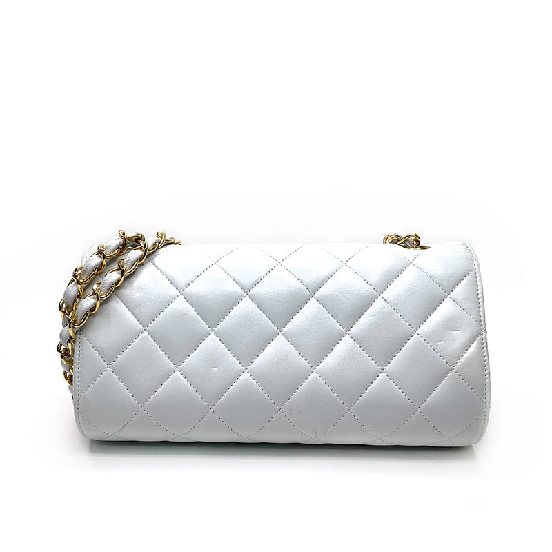 シャネル CHANEL マトラッセ チェーン ショルダーバッグ ホワイト