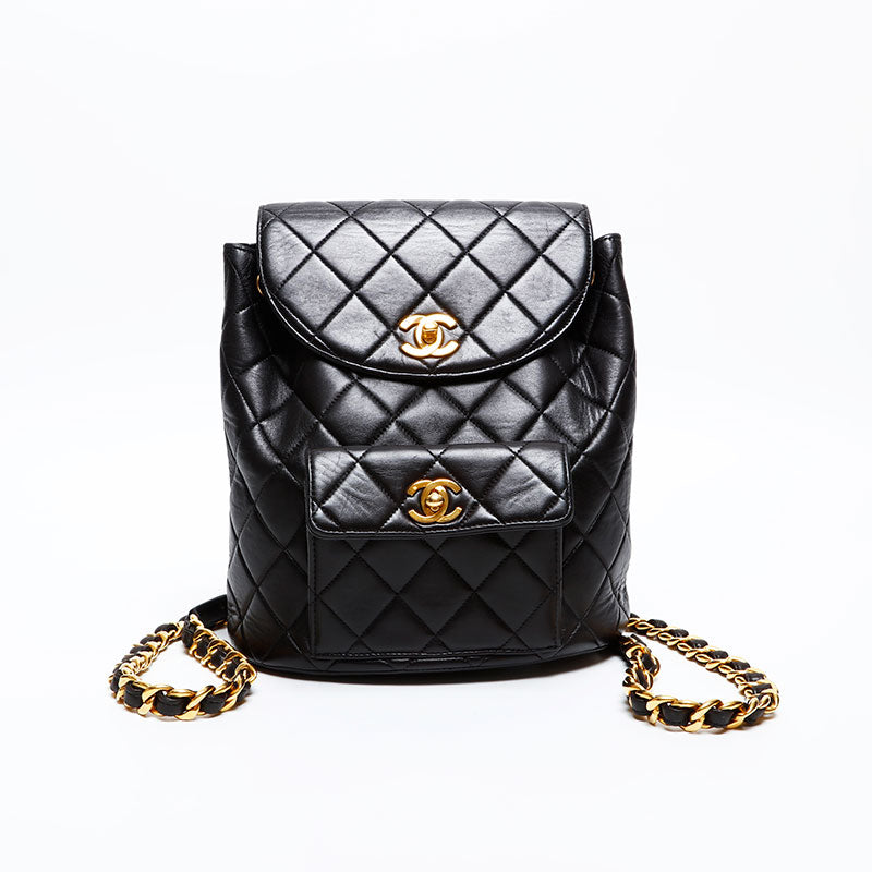 CHANEL No. 2 Lambskin Matelasse 1991-1994 Turnlock COCO Mark  display picture 1