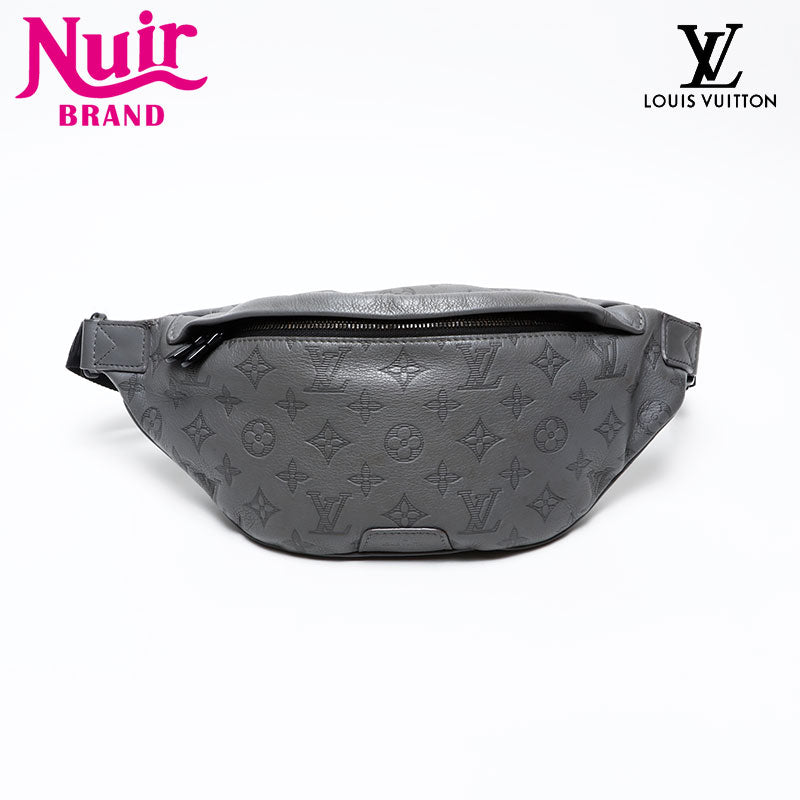 Louis Vuitton グレー ボディバッグ LOUIS VUITTON Monogram Shadow Discovery Bumbag PM Waist bag gray