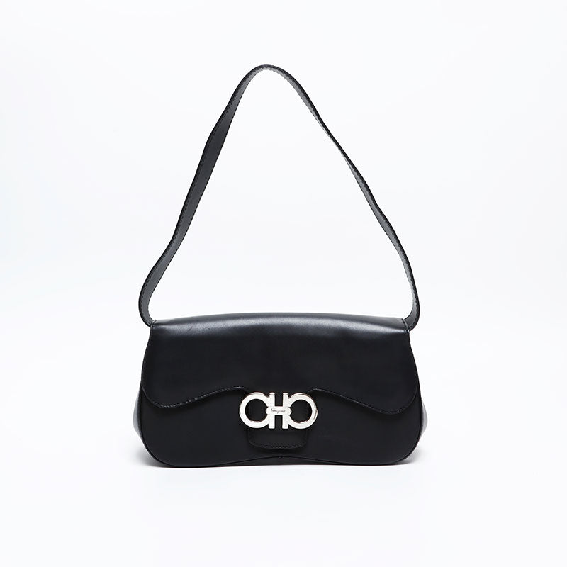 Salvatore Ferragamo Gancini One Shoulder Bag in Leather Shoulder