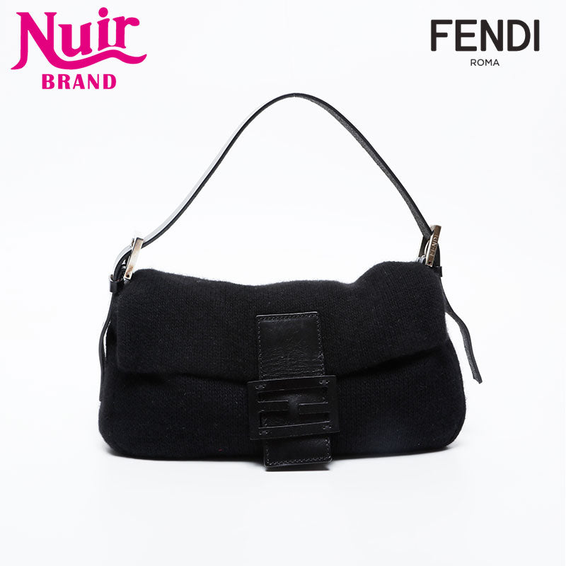 今週いっぱいお値下げ中　美品　FENDI マンマバッグ　ブラック　フェンディ フェンディ FENDI マンマバケット ニット ショルダーバッグ ブラック
