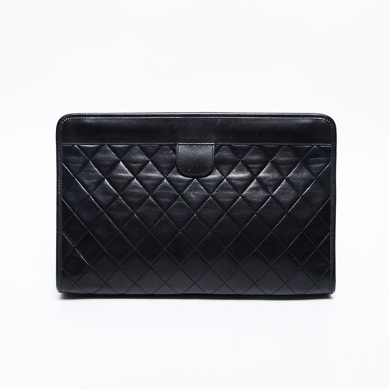 極美品 シャネル CHANEL ラムスキン マトラッセ クラッチバッグ