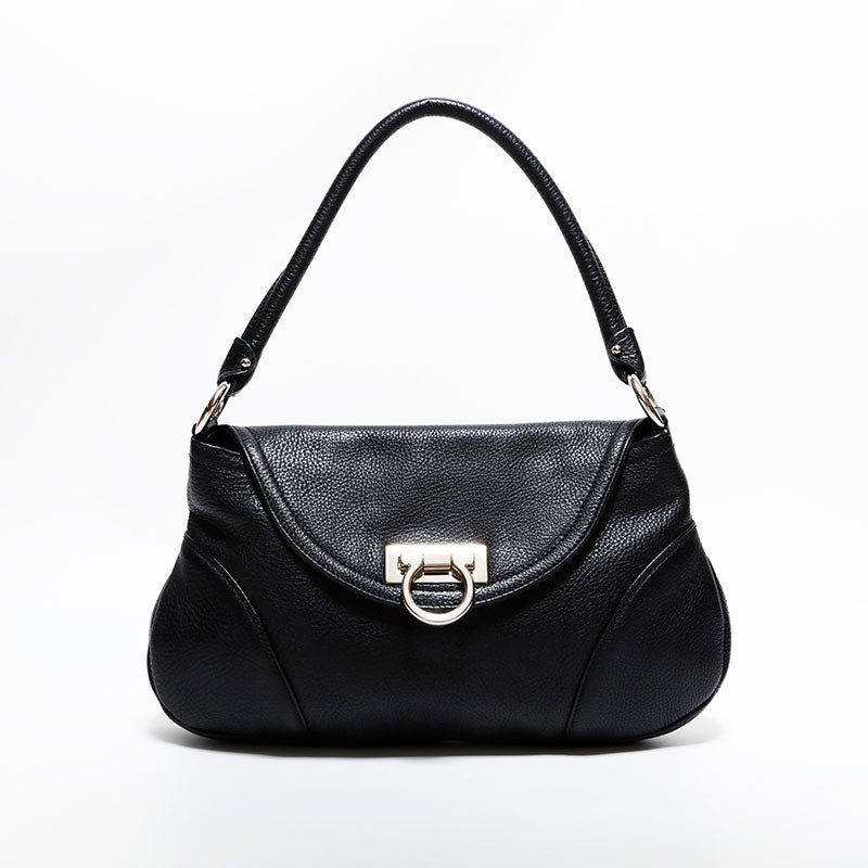 サルバトーレフェラガモ　ブラックレザーショルダーバッグ サルヴァトーレフェラガモ Salvatore Ferragamo ホーボーバッグ