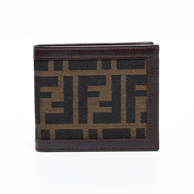 FENDI ズッカ レザー　ナイロンキャンバス 二つ折り財布 ブラウン　ロゴ フェンディ FENDI ズッカ キャンバス 二つ折り財布 キャンバス