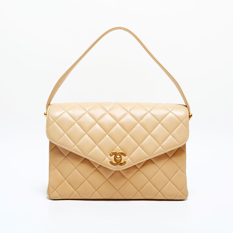 CHANEL No. 4 1996-1997 Lambskin Matelasse Flap Handbag beige