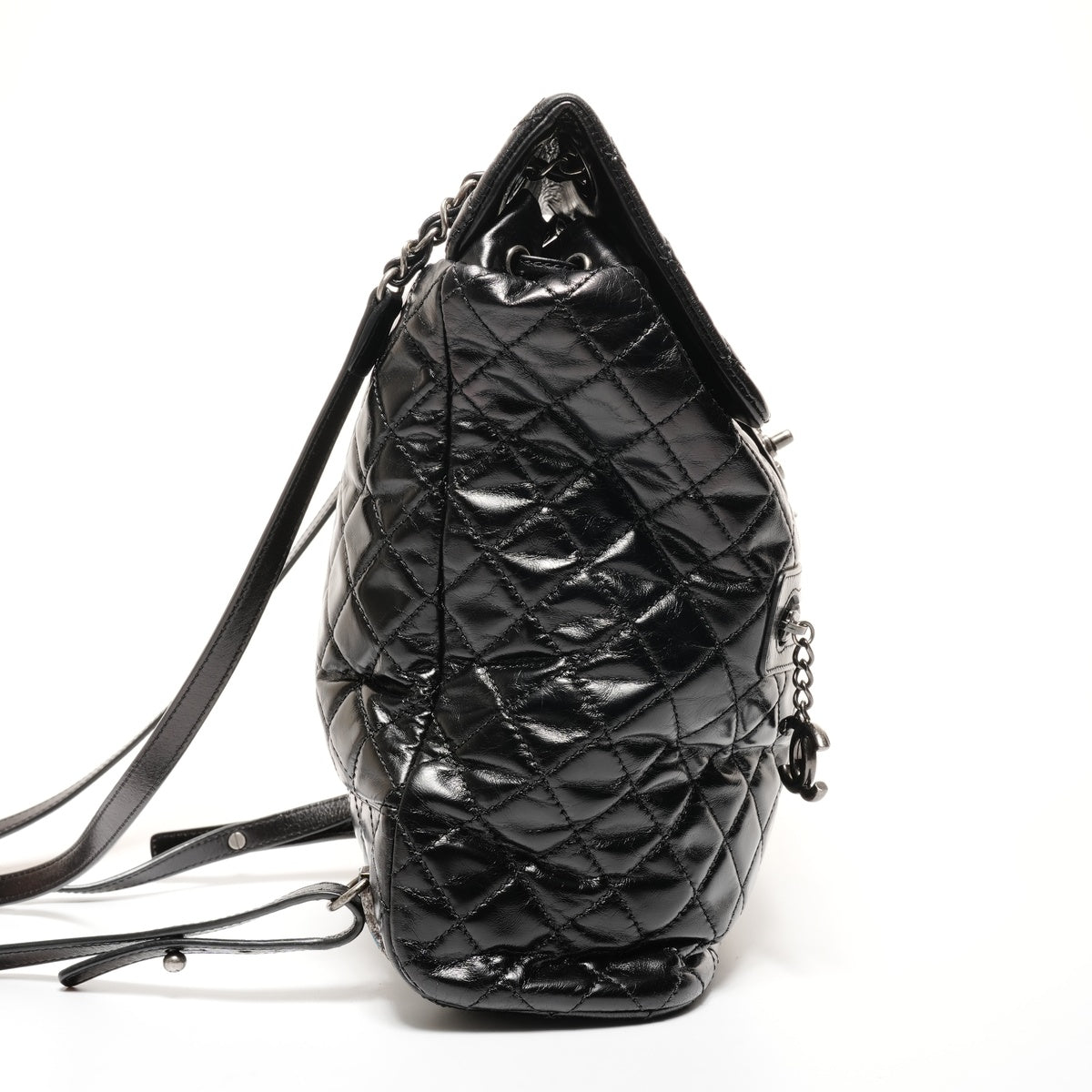 chanel black leather backpack No. 23 2016-2017 Matelasse Daypack WS256 – NUIR VINTAGE cooler with wheels THKFISH Fishing Tackle Box Size:30 Quarts|28 Liters Dimensions (LxWxD)