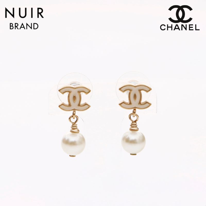 CHANEL ゴールドのダブルCパールイヤリング 楽天市場】シャネル CHANEL イヤリング CCマーク ダブルC ライン