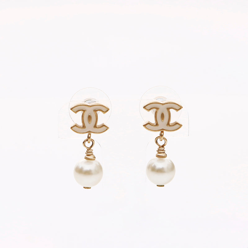 シャネル CHANEL パール スイング ピアス ゴールド WS6060