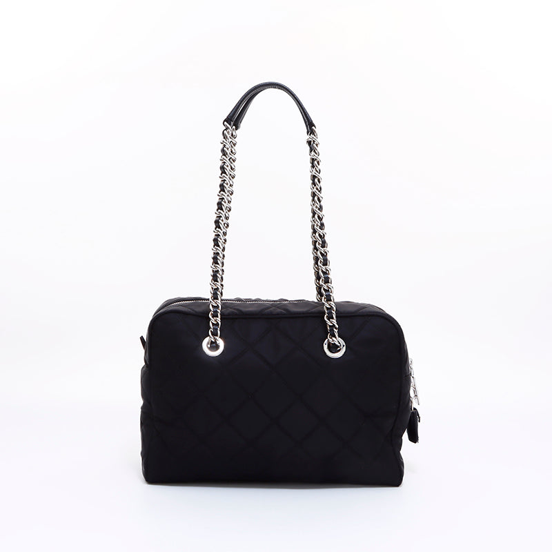 プラダ PRADA ナイロン キルティング ショルダーバッグ ブラック