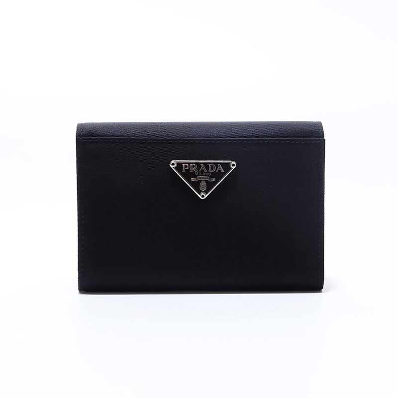 プラダ PRADA 三角ロゴ ナイロン 折り財布 ブラック WS6933 – NUIR VINTAGE
