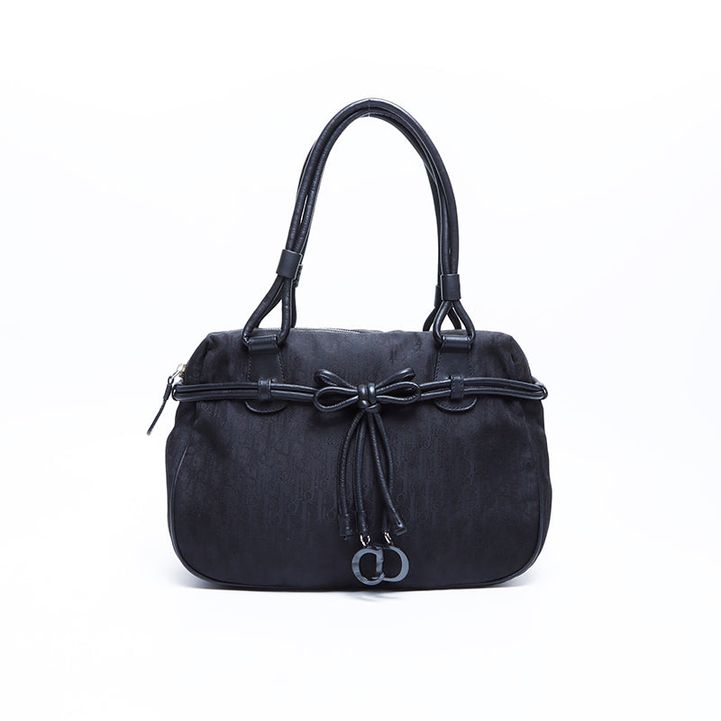Dior ブラック ショルダーバッグ　ビンテージ CD金具ショルダーバッグ ブラック ヴィンテージ|ディオール Dior