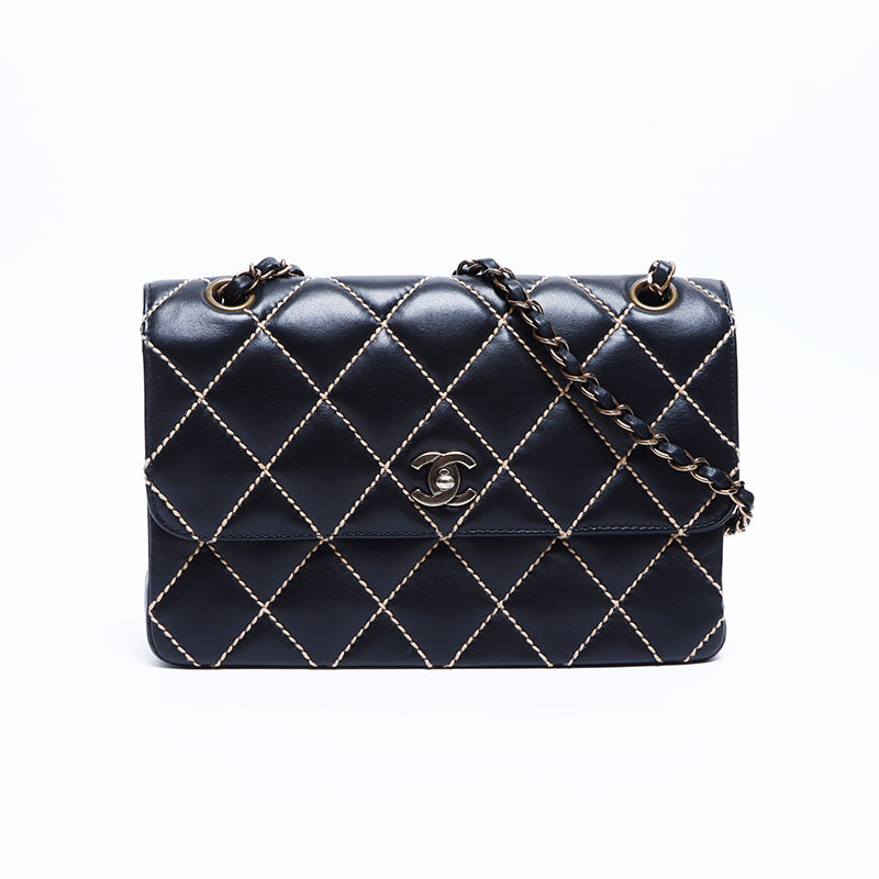 シャネル CHANEL ワイルドステッチ マトラッセココマーク6番台 ショルダーバッグ ブラック WS7914 – NUIR VINTAGE