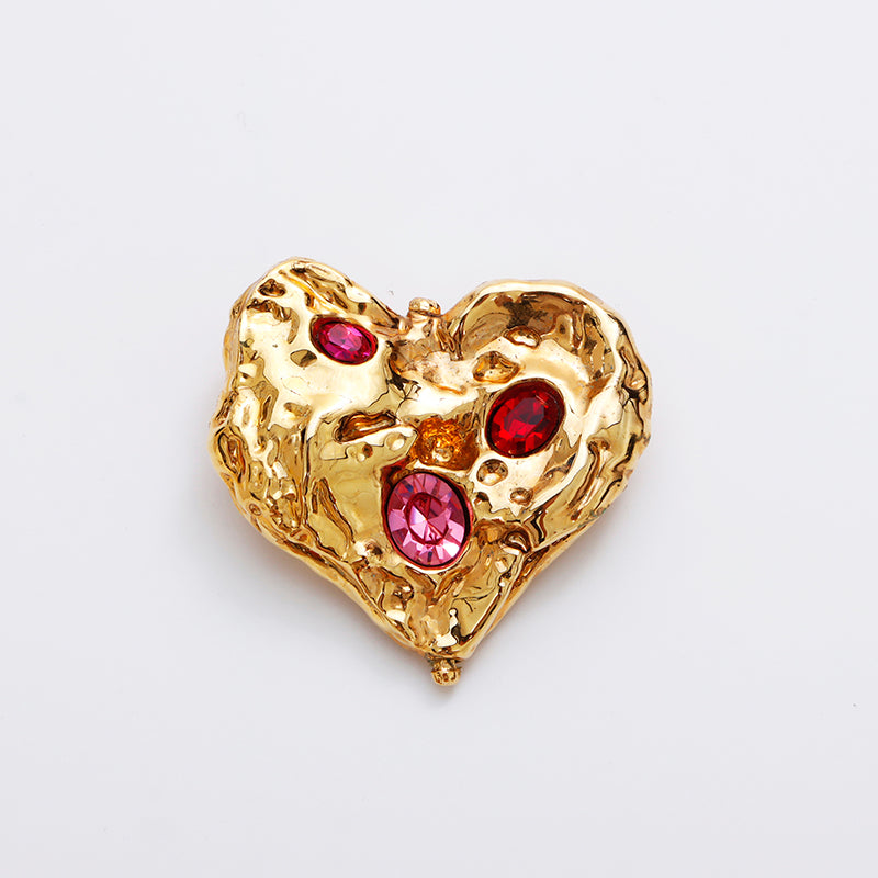 YVES SAINT LAURENT Rhinestone heart Brooch gold WS8934
