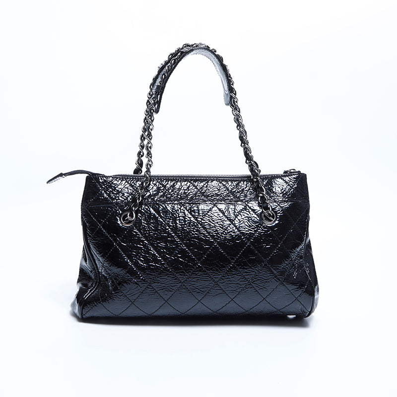 シャネル CHANEL 11番台 エナメル チェーン ショルダーバッグ ブラック