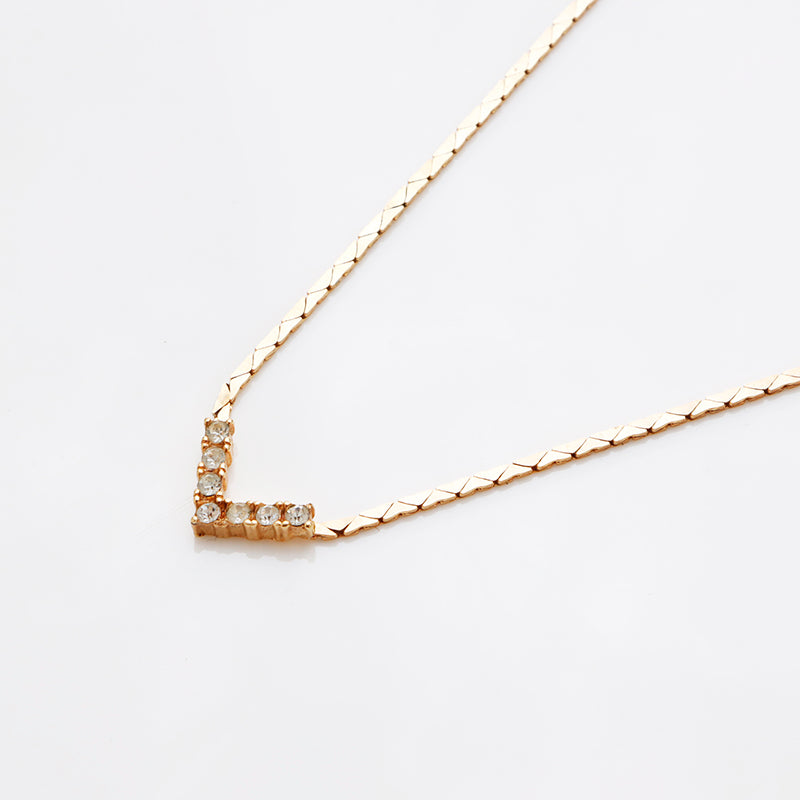 クリスチャンディオール Christian Dior ラインストーン vマーク