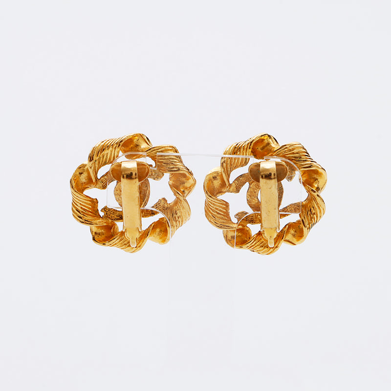 CHANEL、イヤリングヴィンテージ CHANEL(シャネル) 70's coco mark rhinestone earrings ココ