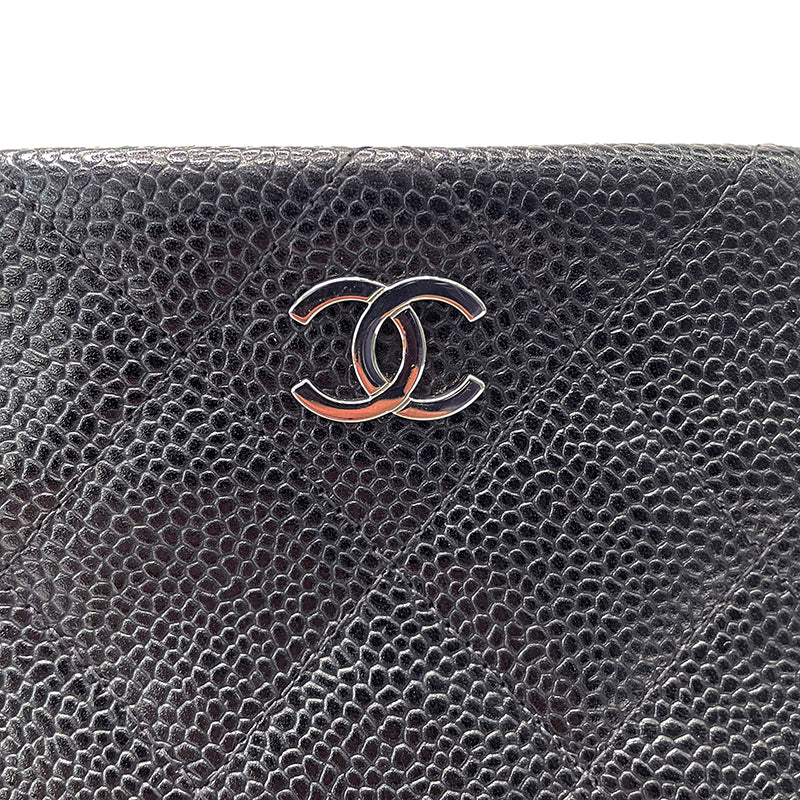 CHANEL Caviar skin COCO Mark Matrasse Purse Wallet Random Serial white main image 1