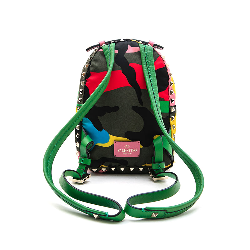 ヴァレンティノ迷彩ロックスタッズナイロンリュック VALENTINO ヴァレンティノ ナイロン 迷彩柄 スタッズ バック