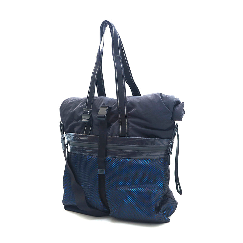青ナイロン　ボッテガヴェネタ　トートバッグ BOTTEGA VENETA（ボッテガヴェネタ）トートバッグ 青 サイズ