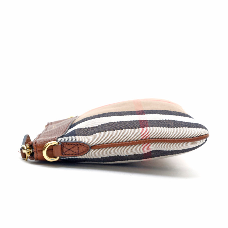 バーバリー BURBERRY チェック クラッチ セカンドバッグ ブラウン