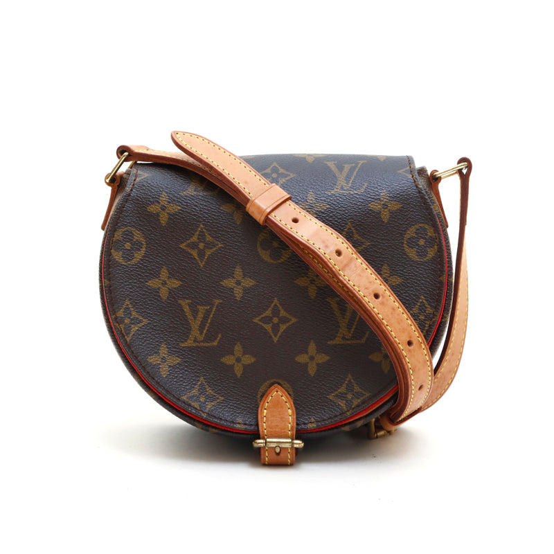 Short Louis Vuitton Brown size M International in Polyamide - 35908901