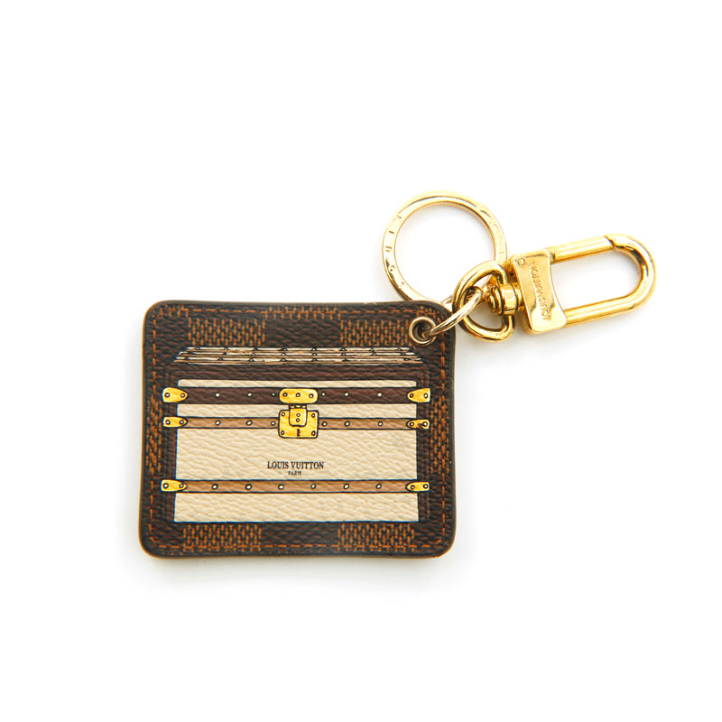 Louis Vuitton Textured Trunk Motif Gold Tone Keychain / Bag Charm