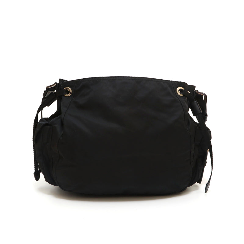 プラダ PRADA ロゴ ナイロン ショルダーバッグ ブラック P14454 – NUIR
