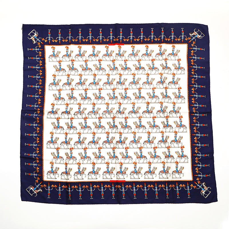 エルメス HERMES カレ90 スカーフ ネイビー P14479 – NUIR VINTAGE