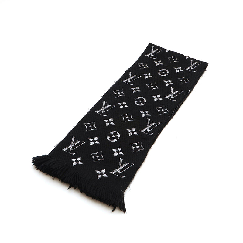 Louis Vuitton Louis Vuitton Monogram Muffler Black x Silver P14627 – NUIR  VINTAGE