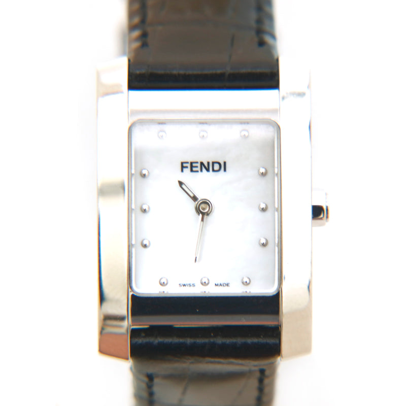 フェンディ FENDI クォーツ シェル文字盤 腕時計 ブラック P14697 