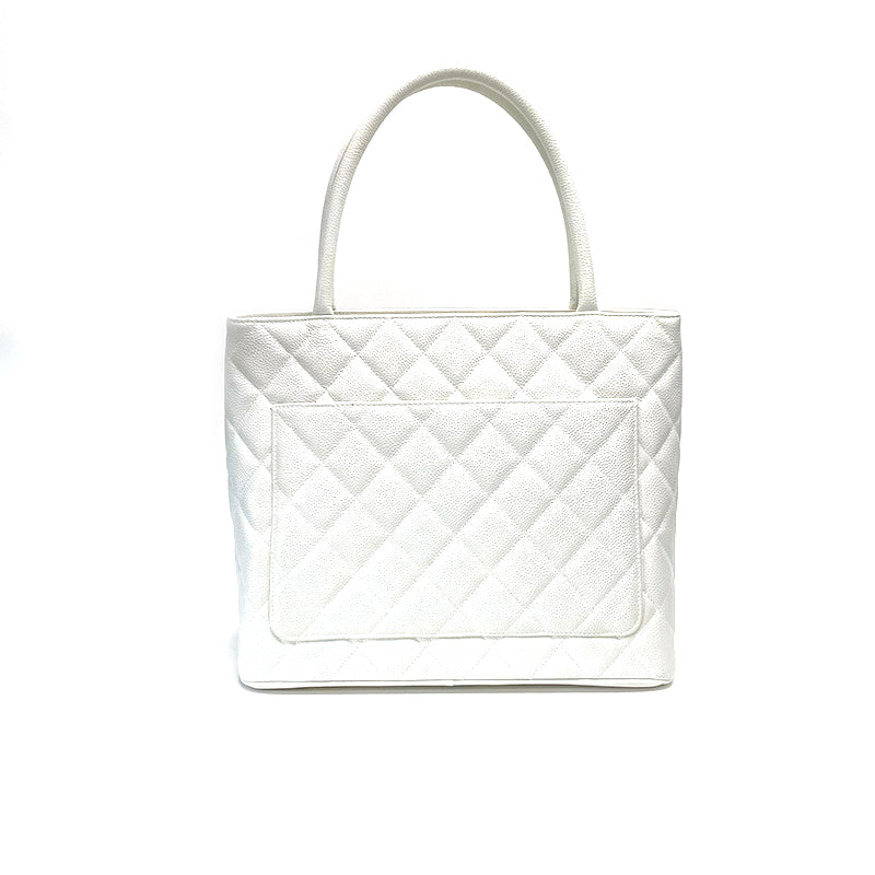シャネル CHANEL マトラッセ 復刻トート トートバッグ ホワイト