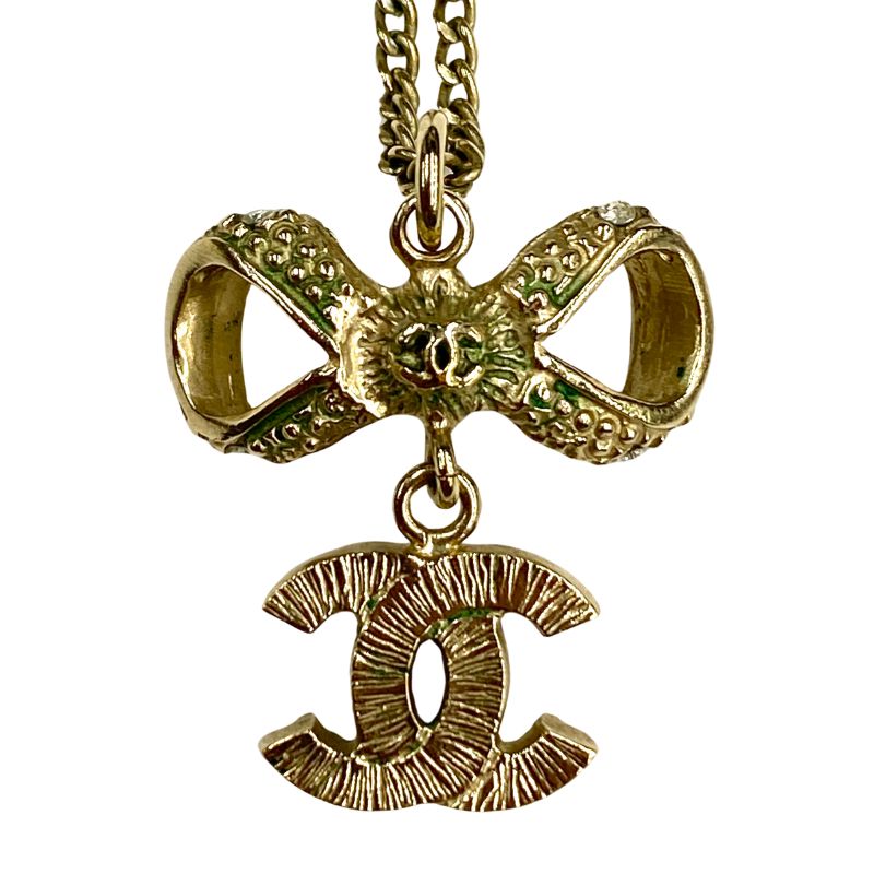 CHANEL　リボン　ネックレス 24B 【CHANEL】リボンとロゴのキュートな組み合わせ☆ネックレス