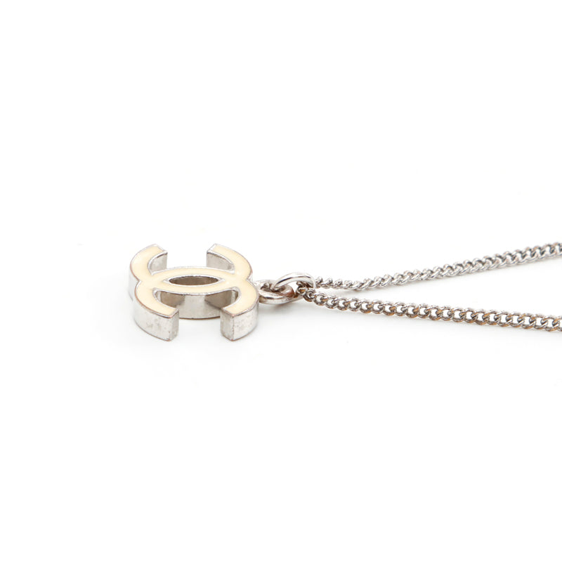 シャネル CHANEL ココマーク 2006年 ネックレス シルバー WS3846