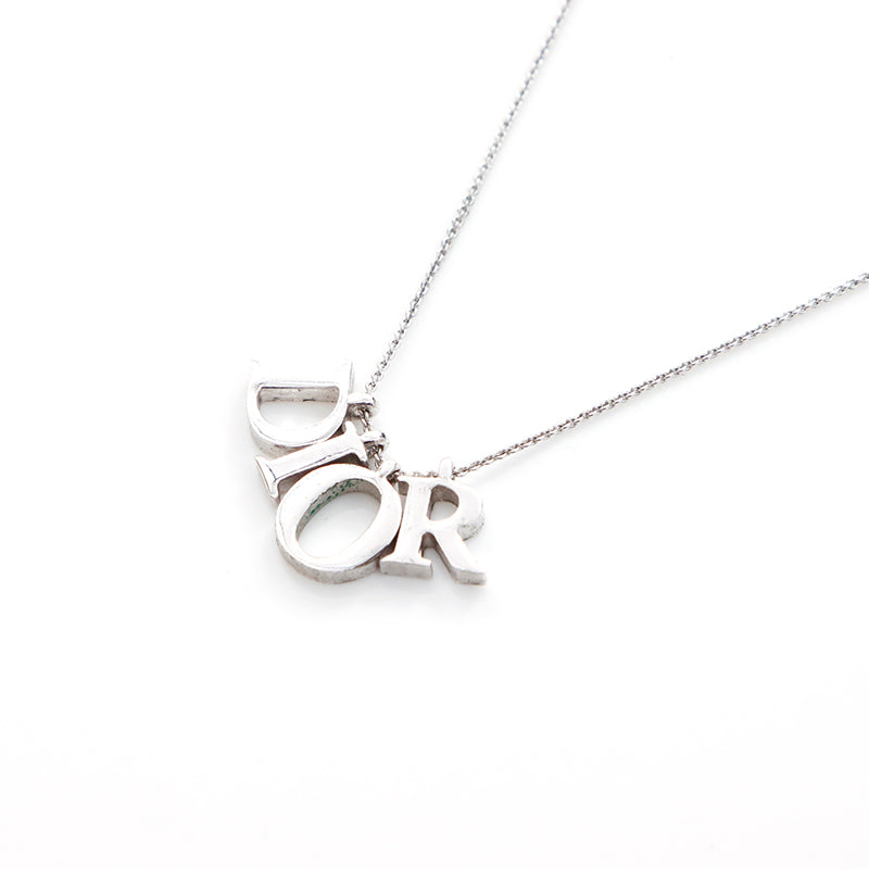 アクセサリー Christian Dior Logo silver necklace Christian Dior Dior Logo Silver Spellout Necklace | Rent