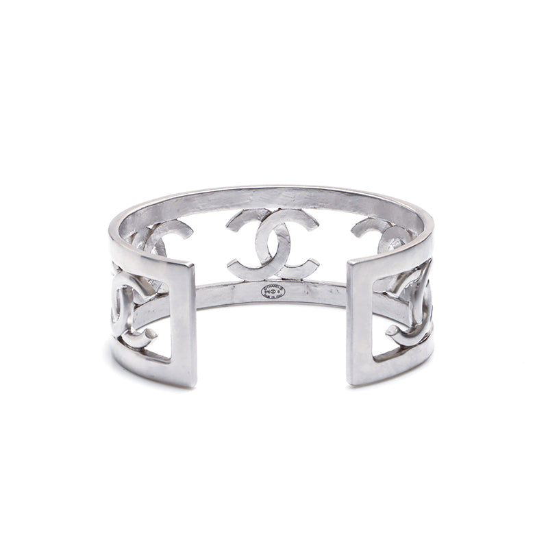 シャネル CHANEL ココマーク 2016年 バングル シルバー WS4406 – NUIR