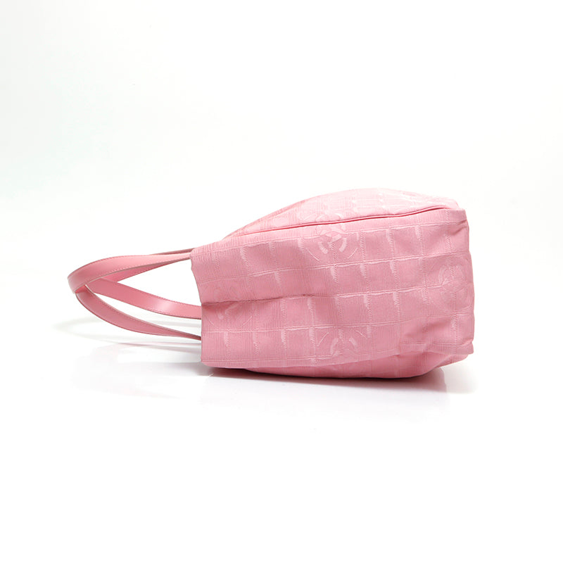 CHANEL シャネル ニュートラベルライン トートバッグ ナイロン ピンク シャネル CHANEL ニュートラベルライン ハンドバッグ ナイロン ピンク