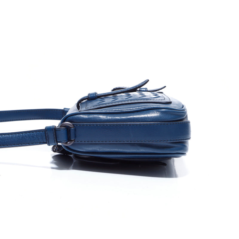 ボッテガヴェネタ BOTTEGAVENETA イントレ ショルダーバッグ ブルー