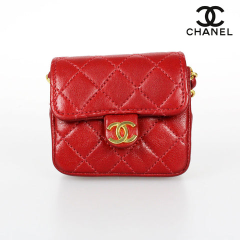 Chanel Mini Mini Matelasse -Gürtel aus saiternder Leder Coco Mark Beutel Leder Red EIT0111P1376