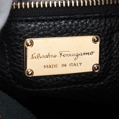Salvatore Ferragamo Gancini肩带黑色AK0001