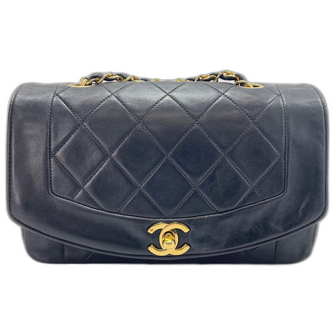 CHANEL Shoulder Bag black WS31631