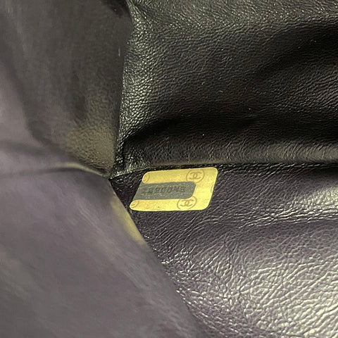 Chanel V-genähte Chevron Coco-Mark-Umhängetasche Leder lila WS1157