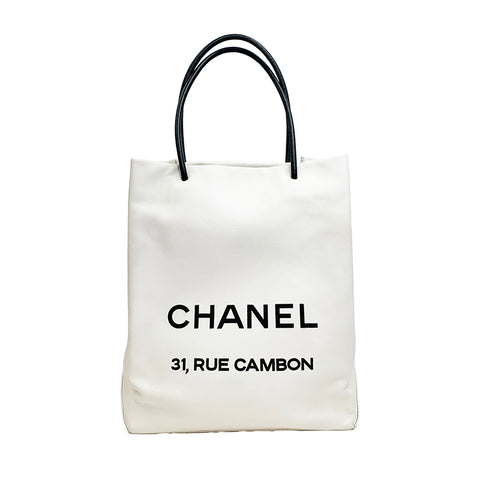 シャネル CHANEL エッセンシャル 2008-2009年 12番台 トートバッグ カーフ ホワイト WS2951