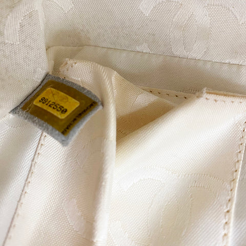 Chanel Chanel Matelasse Weitstich 2004 Handtaschen Lambskin White WS2322