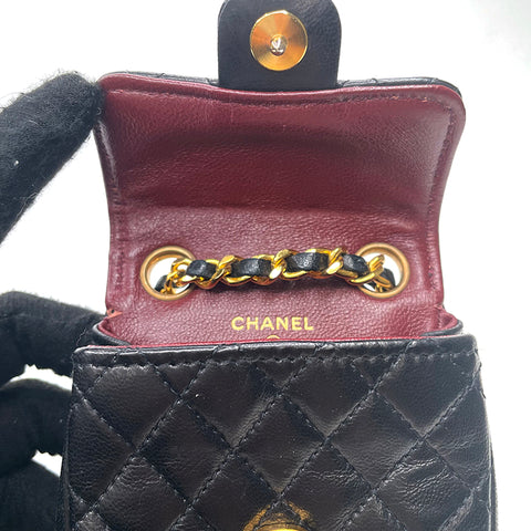 Chanel Mini Mini Matelasse Beuteltasche Kette Coco Mark Handtasche Schwarz WS2143