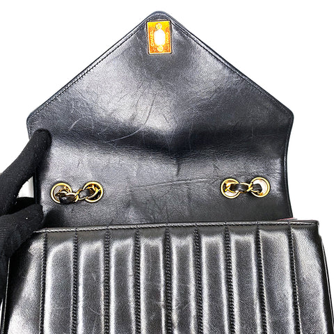 Chanel V-genähte Wain-Schulter 1986-1988 Umhängetaschen Lambskin Schwarz WS1699