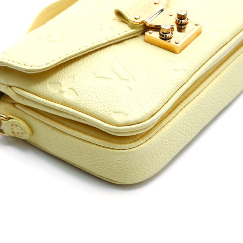 Louis Vuitton LOUIS VUITTON Micrometis pouch chain monogram handbag yellow P13384